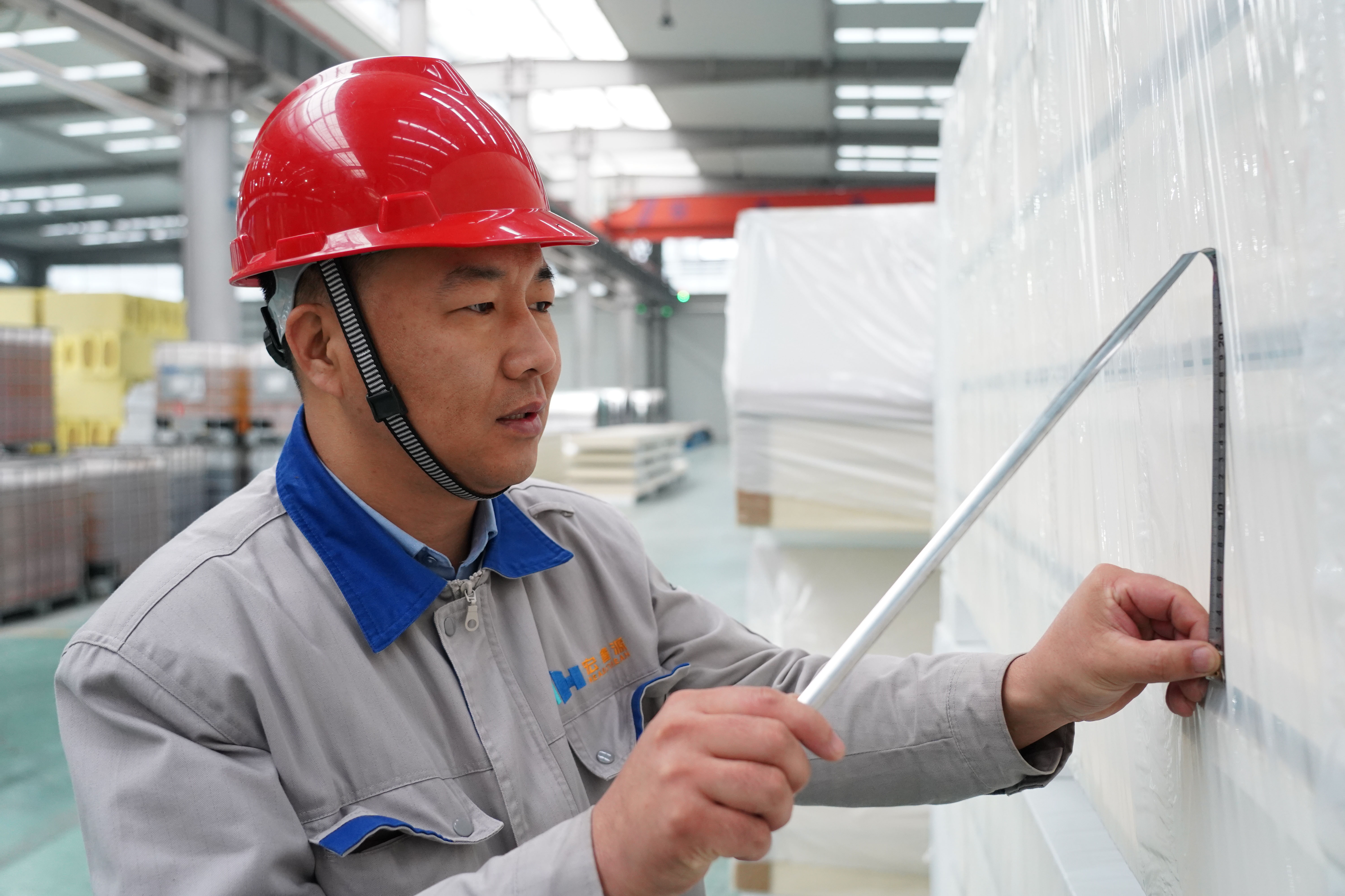 鍍鋅板廠家王上?！眯蔫T者技必良(圖1)
